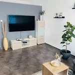 Apartment Gemuetliche Neubauwohnung 70qm